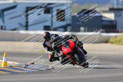 media/Dec-10-2023-SoCal Trackdays (Sun) [[0ce70f5433]]/Turn 2 (10am)/